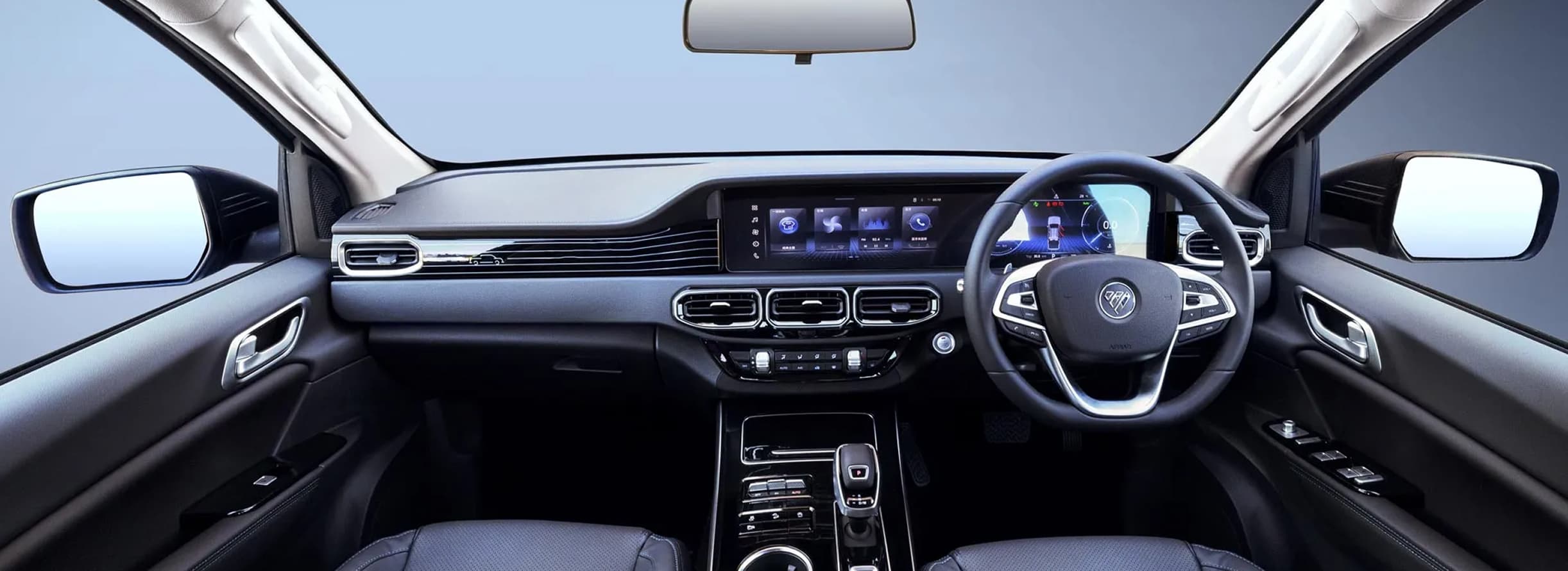 Tunland G7 Double Cab Interior Cabin