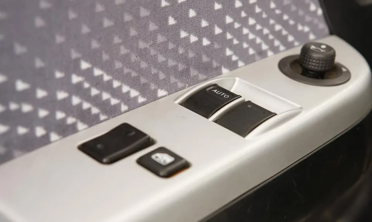 View Luxury Shuttlebus Interior Controls